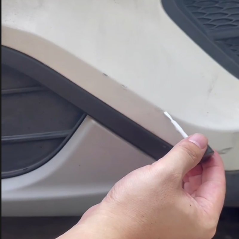 Car Paint Scratch Repair Touch - огляд і ціна Car Accessories Ertiga